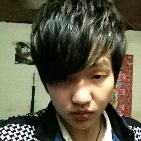 等待迟来的你。的照片