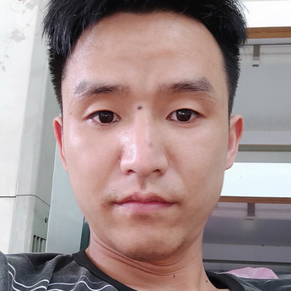 柠檬回眸魁梧的照片