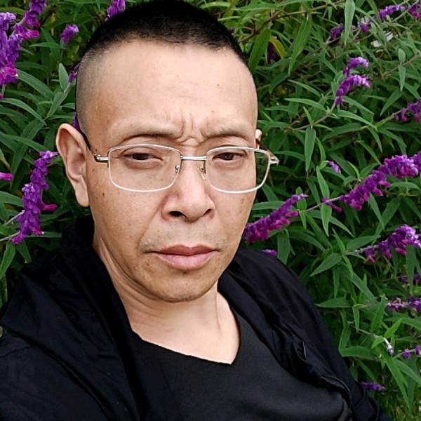 *回忆总想哭的照片