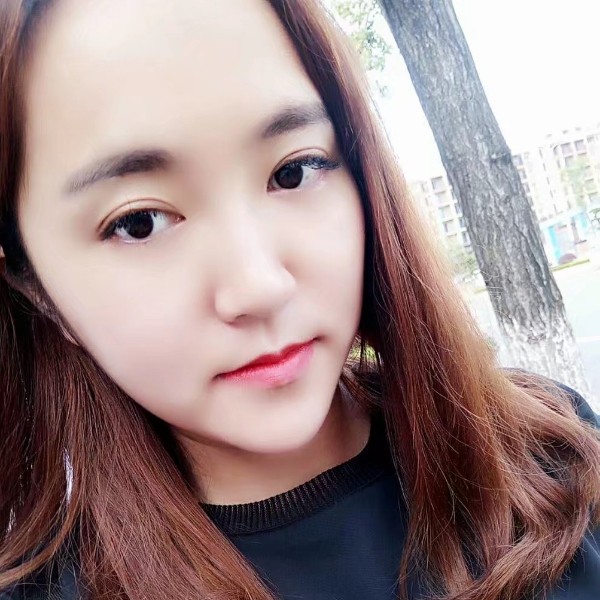和谐爱恋台灯的照片