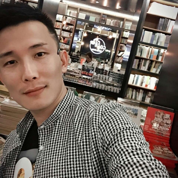 孤独酒馆的照片