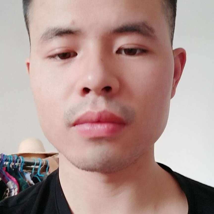 负责相许小伙的照片