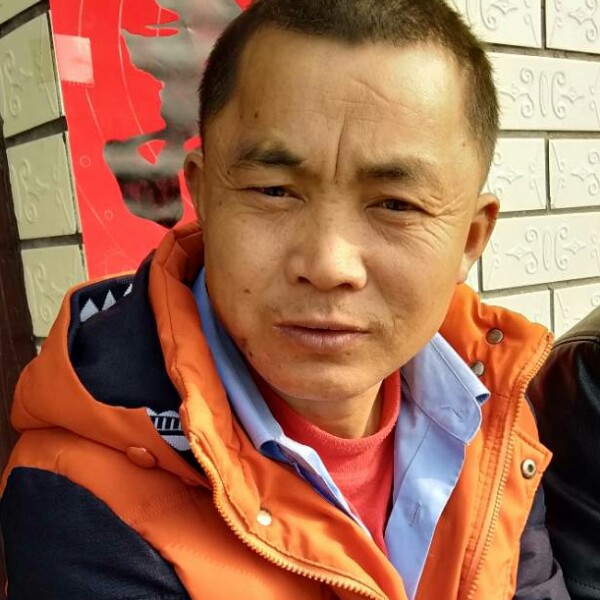 李思亮的照片