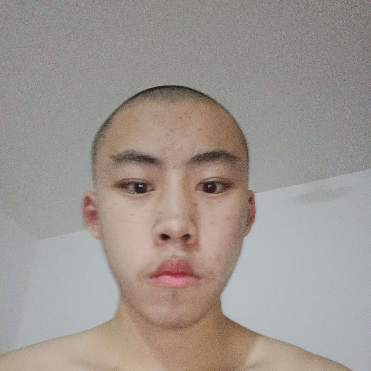 小虾米踢闪闪的照片