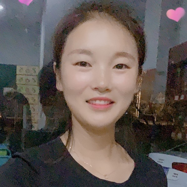 晴晴张的照片
