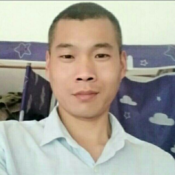 闫德龙的照片