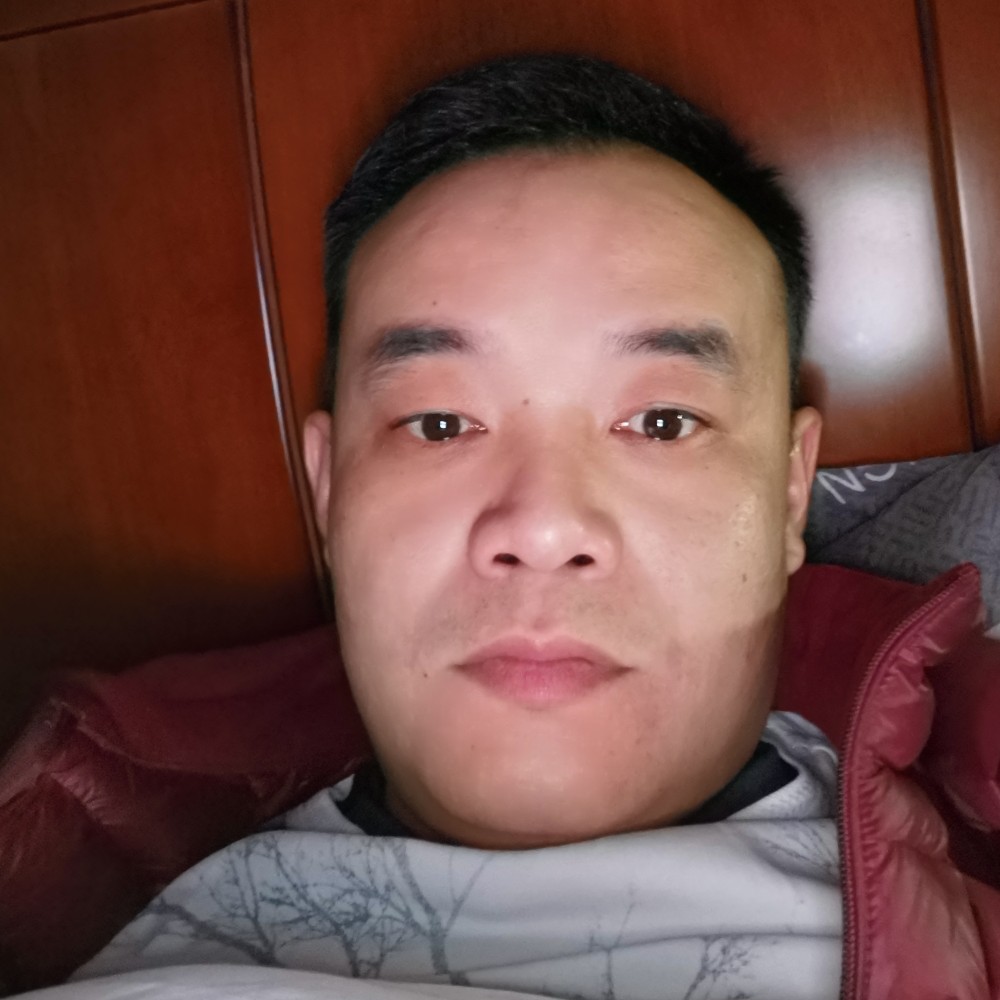 阔达向飞机的照片