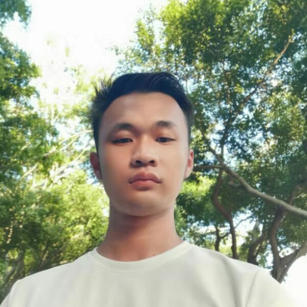 潇洒打板栗的照片