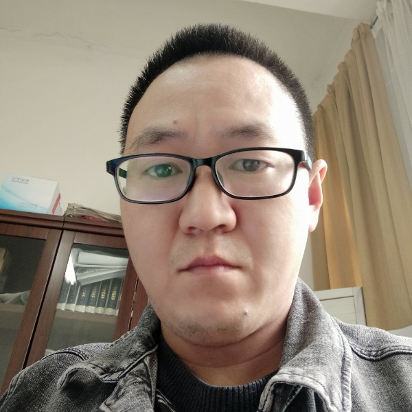 忧郁苦恋抽屉的照片