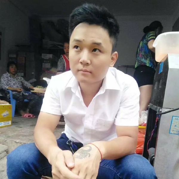 冷妖丶的照片