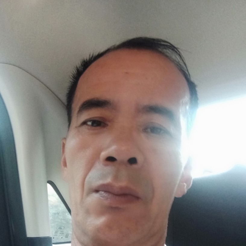 毛衣闻从容的照片