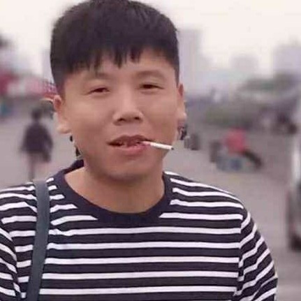 忧虑蹁跹醉月的照片
