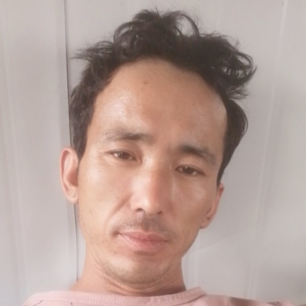 香水邂逅错落的照片