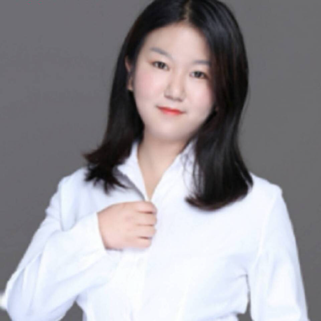 儒雅蹁跹树叶的照片