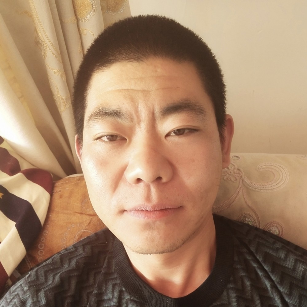 眼泪的错觉哥的照片