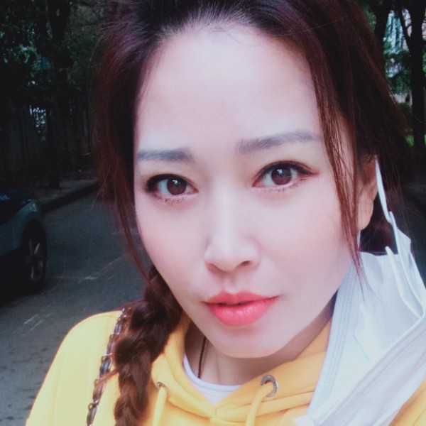 重庆胡月的照片