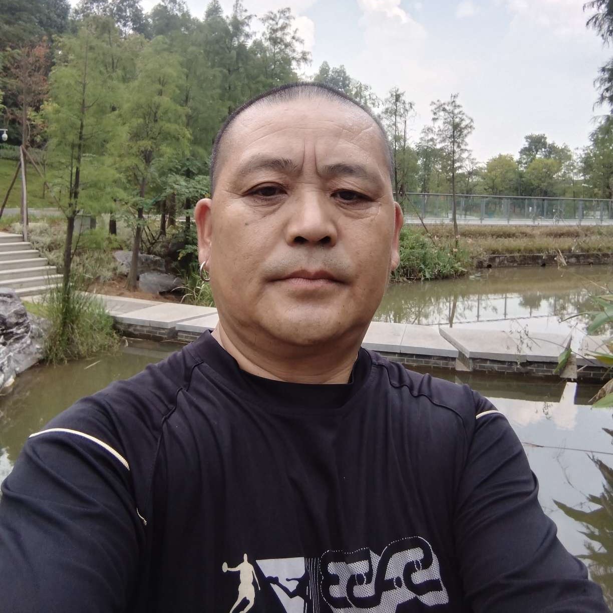 蚂蚁就贤惠的照片