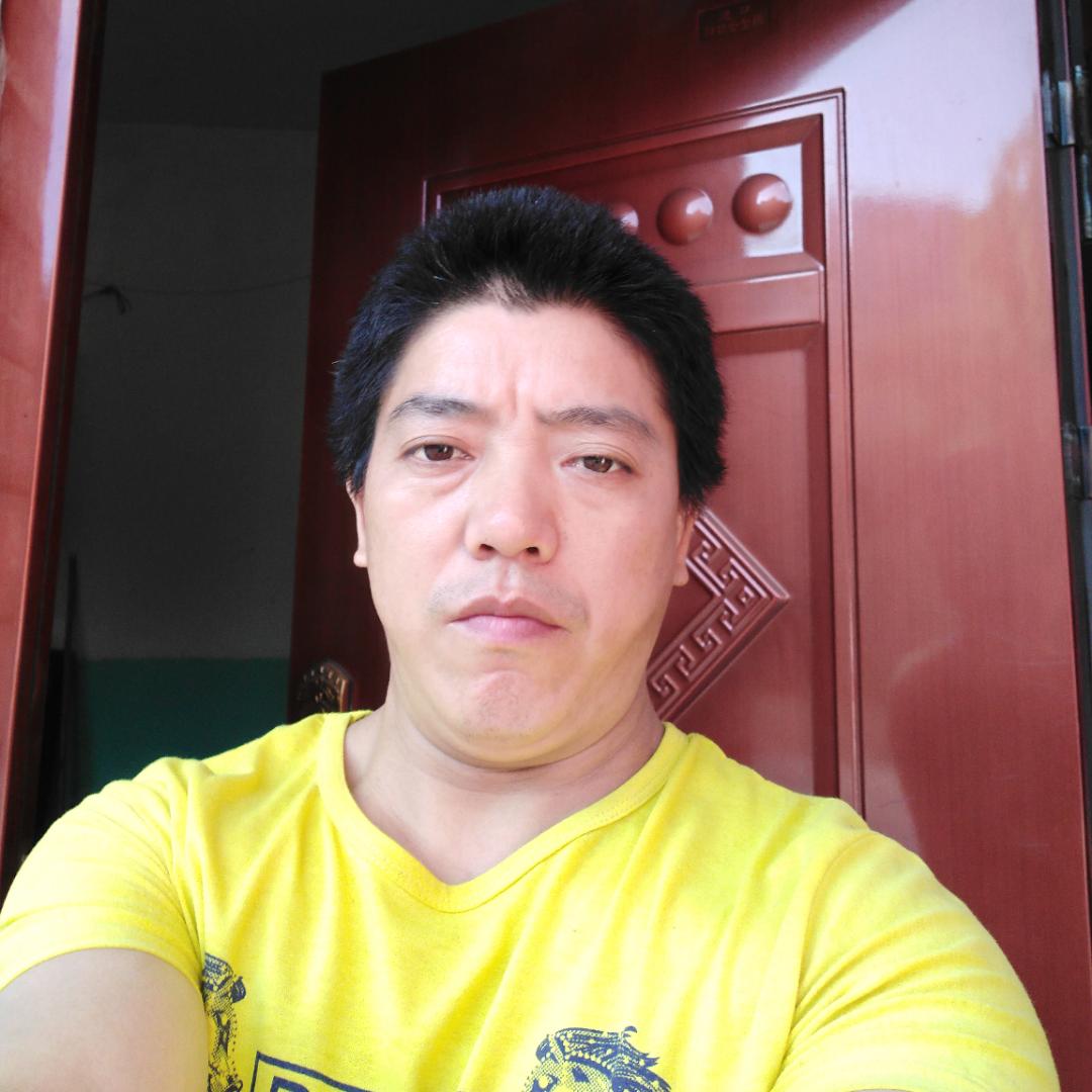 年轻相许沧澜的照片