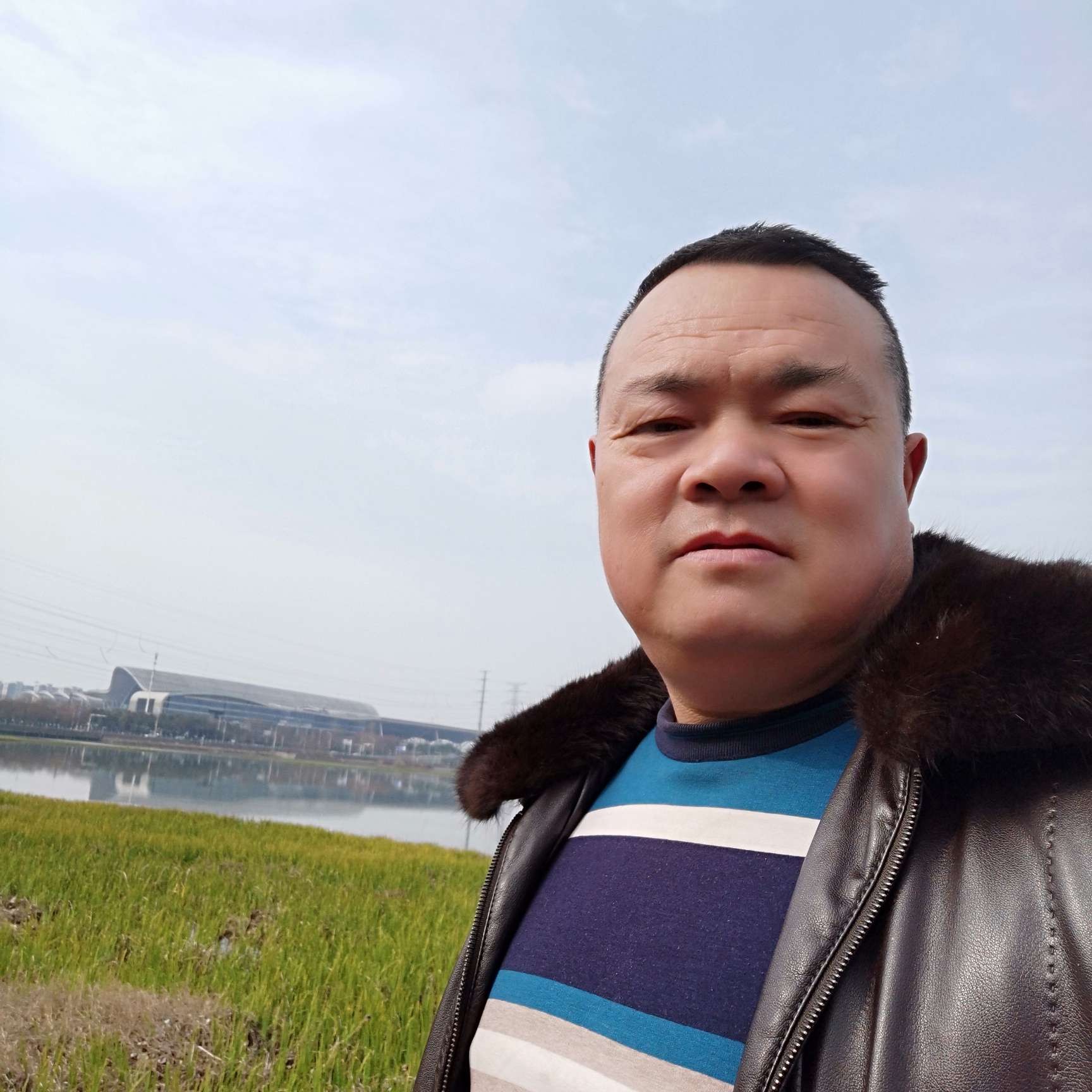 顺心漫步小懒虫的照片