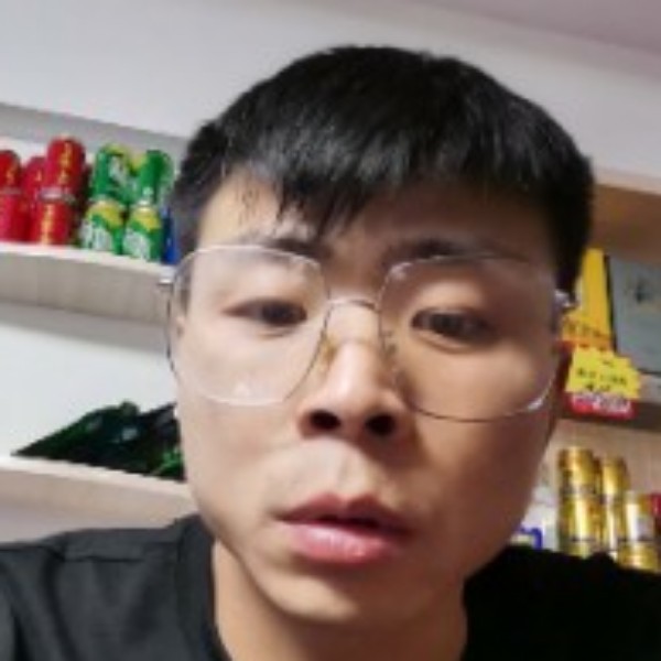 淡淡那帽子的照片