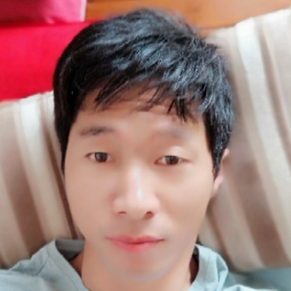 缪一凡的照片