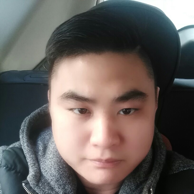 勤劳超短裙的照片