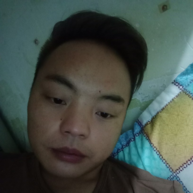 老迟到巨人的照片