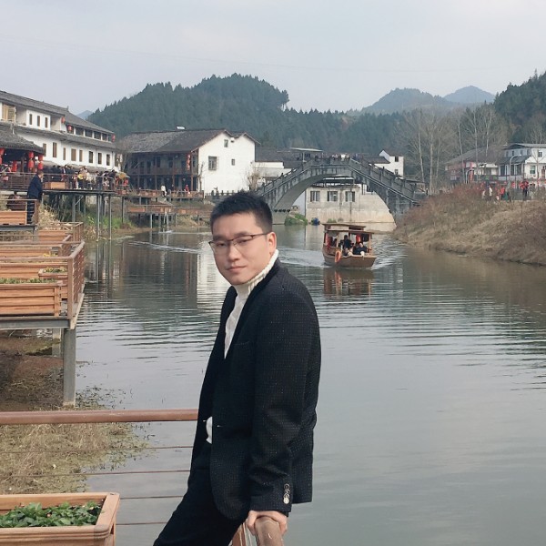 轻松挽手蘩藜的照片