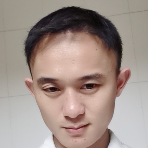 吕佳清的照片