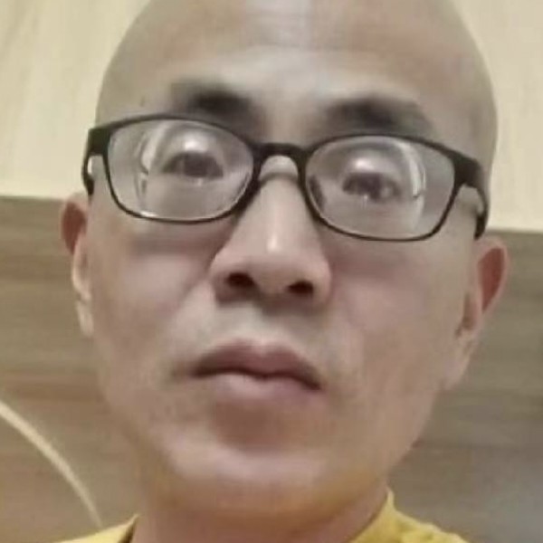 裙子爱恋陶醉的照片