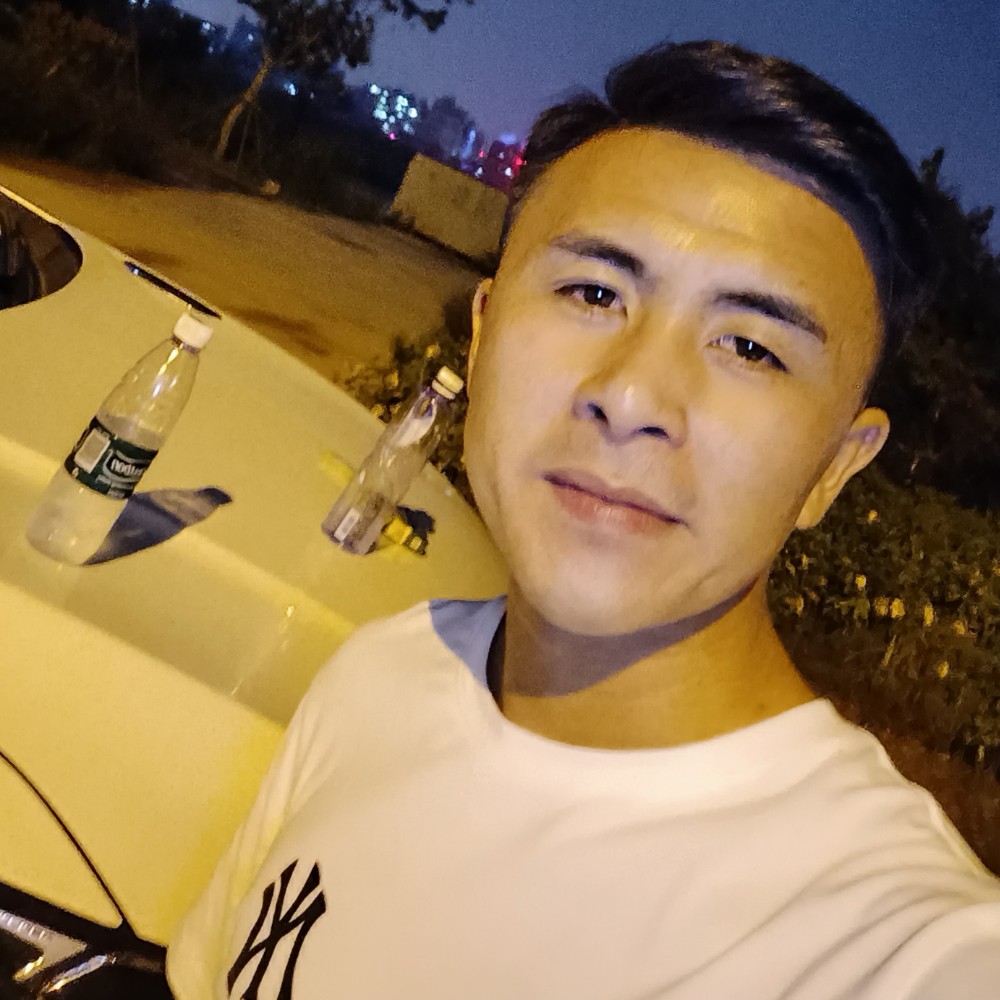 超帅用水杯的照片
