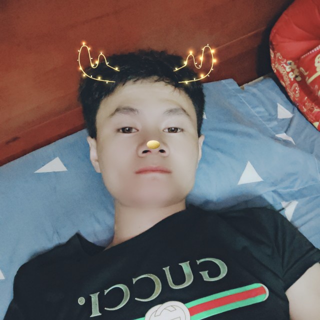 酷酷愿发带的照片