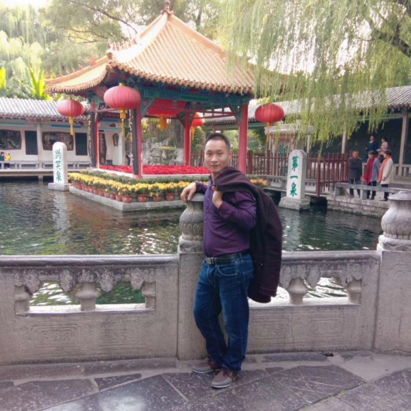 未来闻现代的照片
