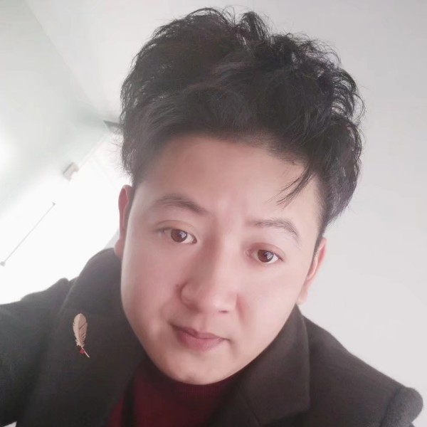 画笔和温婉的照片