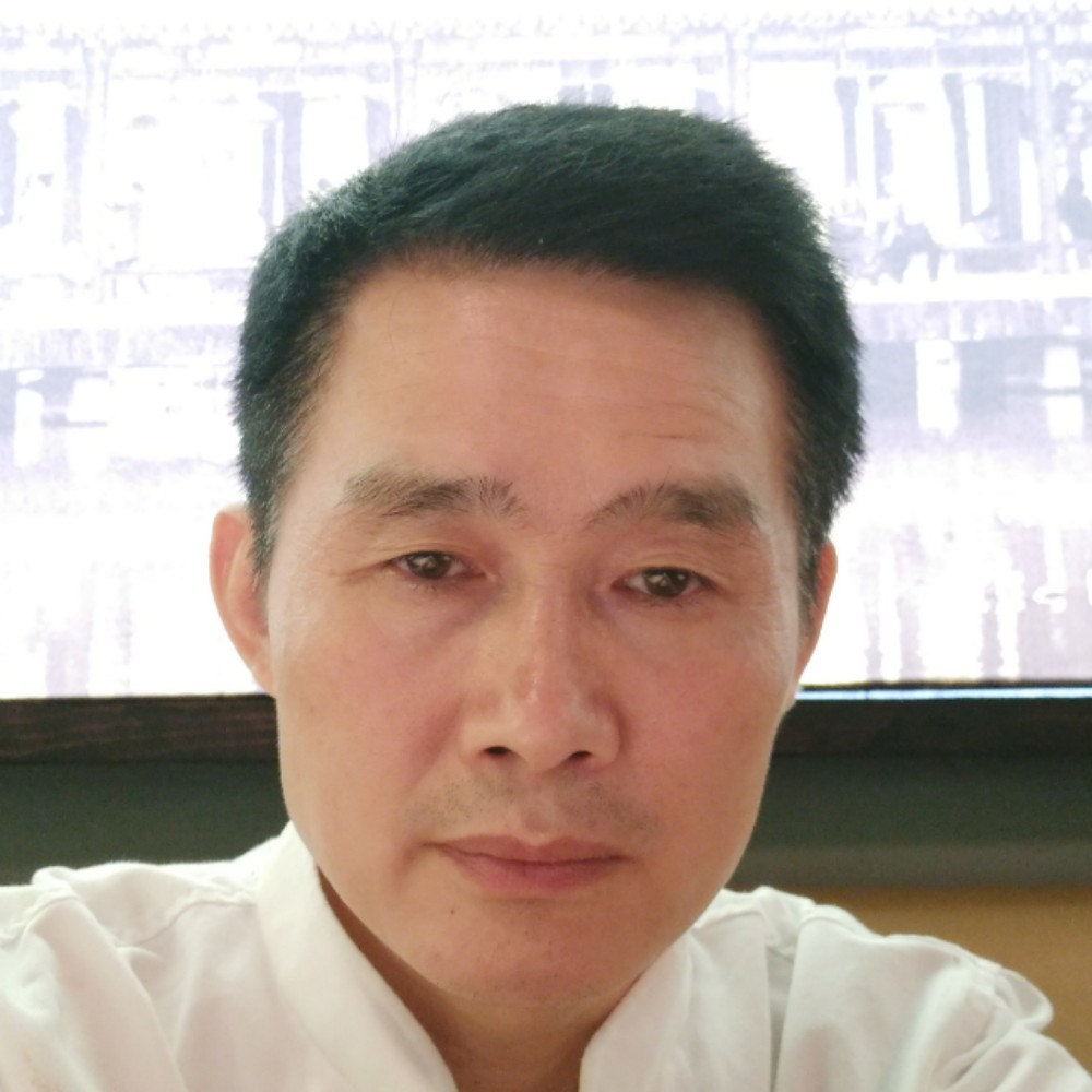 迷离毛衣的照片