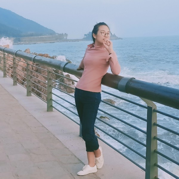 大条女孩的照片