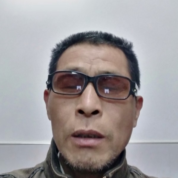 平安玉林的照片