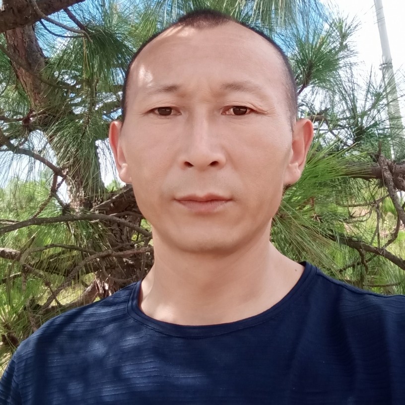 现实回首春媱的照片