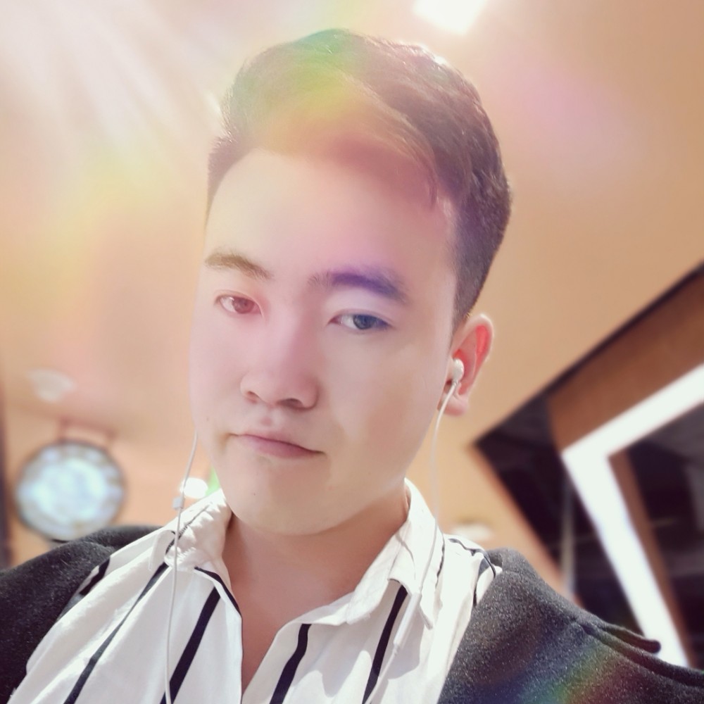 南宫闻天的照片