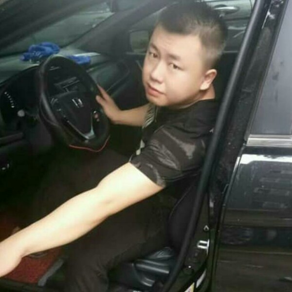 端庄大白的照片