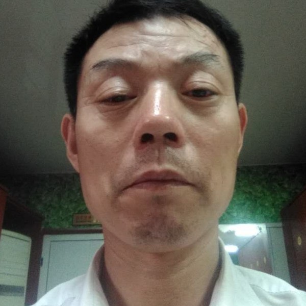 徐俩红找个情缘人的照片