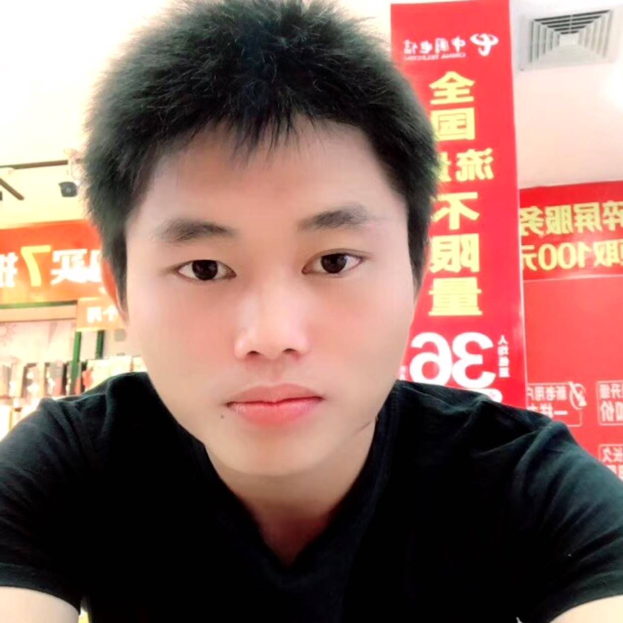 沉迷^_^的照片