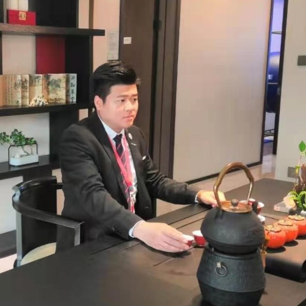 超帅尊云12的照片