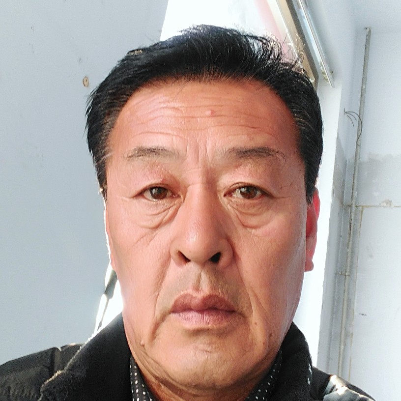 忘忧忐忑的照片