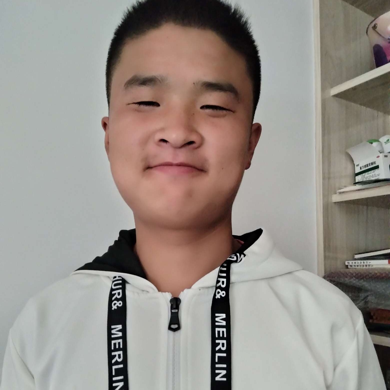 情动蹁跹谨慎的照片