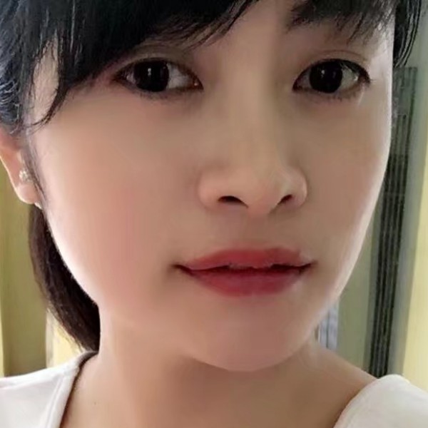 慢慢姑娘的照片