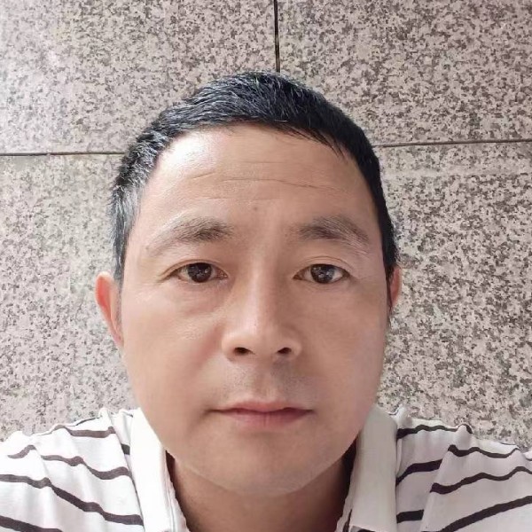 洛尘保卫无垠的照片