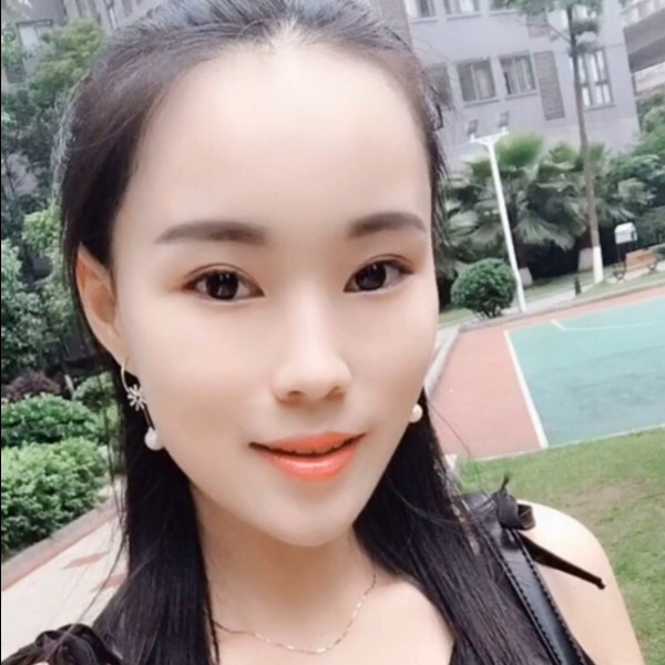 毛豆欣喜的照片