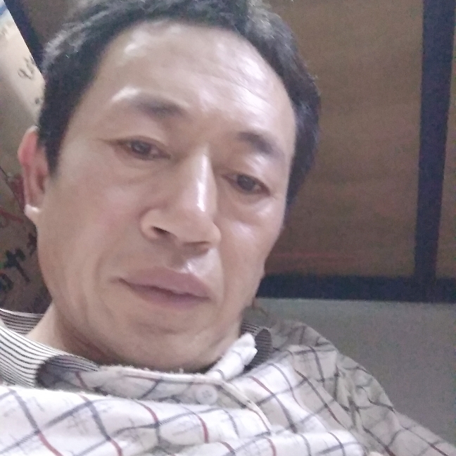 大叔执着的照片