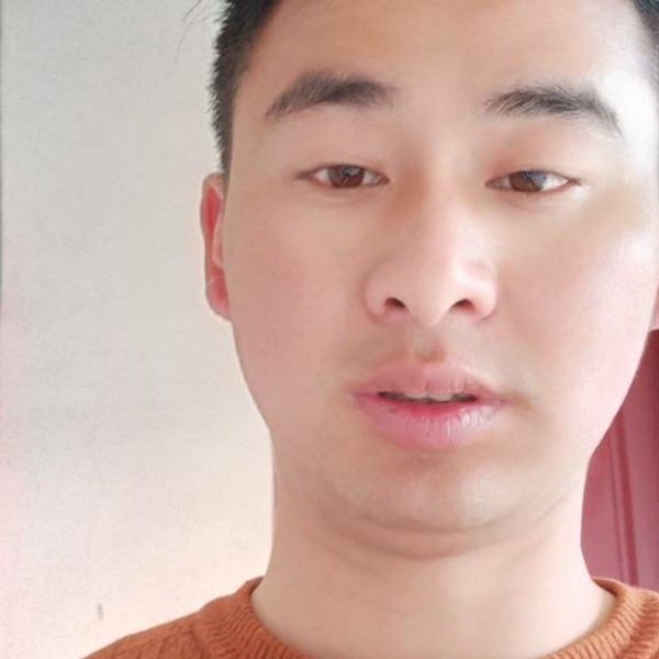 李荣权的照片